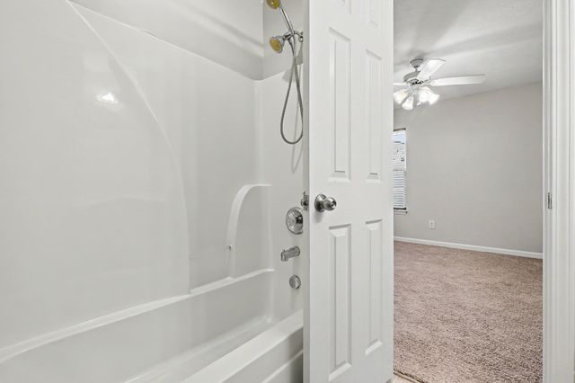 1041 Arlene Dr, La Vergne, TN 37086