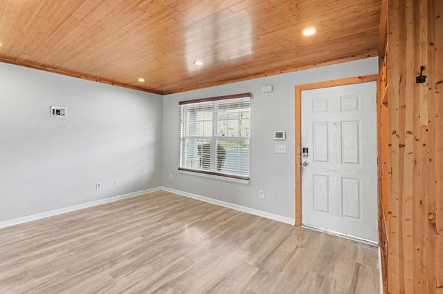 1041 Arlene Dr, La Vergne, TN 37086