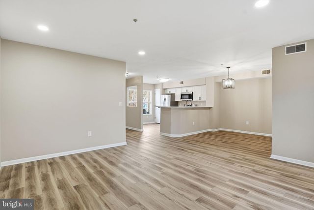 10-B SANDSTONE CT, Annapolis, MD 21403