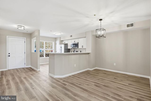 10-B SANDSTONE CT, Annapolis, MD 21403