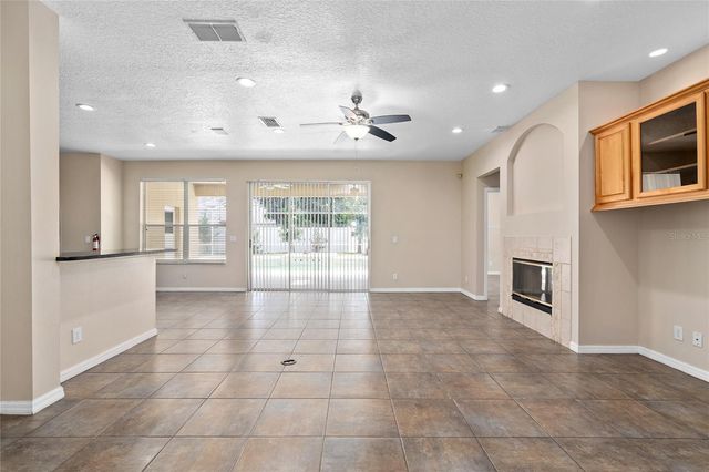 13821 AMBERLEIGH ROAD, Orlando, FL 32837