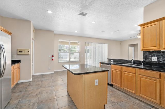 13821 AMBERLEIGH ROAD, Orlando, FL 32837