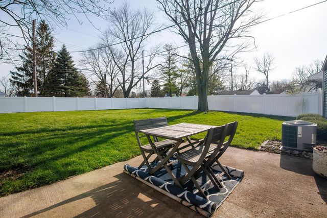 464 Yarmouth Lane, Columbus, OH 43228