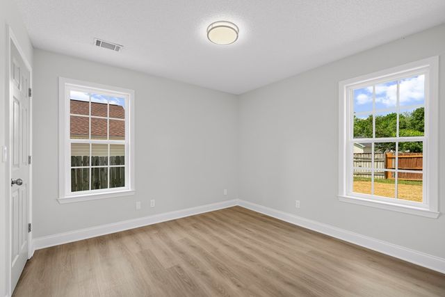 227 Periwinkle Way, Dalton, GA 30721