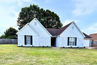122 Apple Drive, Senatobia, MS 38668