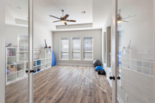 17406 Orchid Falls Lane, Conroe, TX 77302