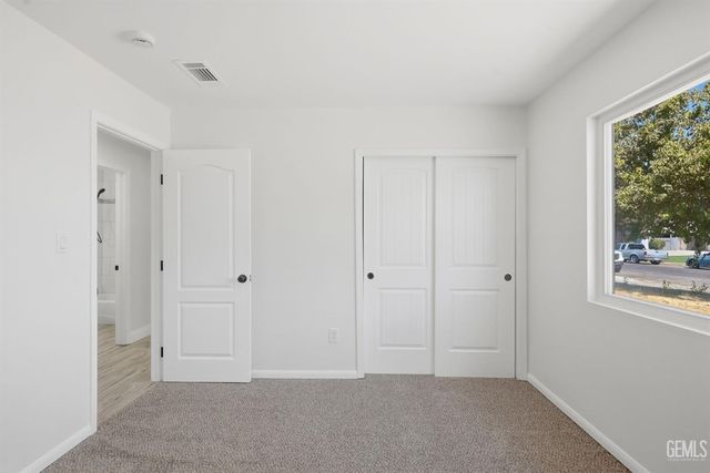 10701 Cave Avenue, Bakersfield, CA 93312