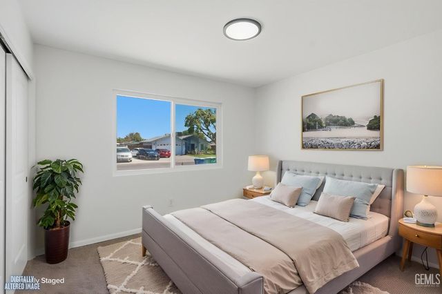 10701 Cave Avenue, Bakersfield, CA 93312