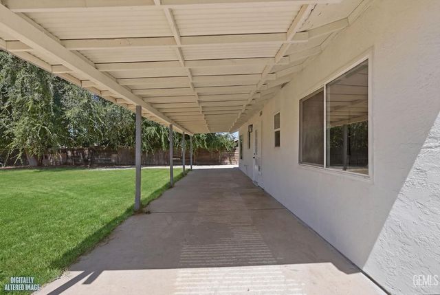 10701 Cave Avenue, Bakersfield, CA 93312