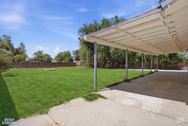 10701 Cave Avenue, Bakersfield, CA 93312
