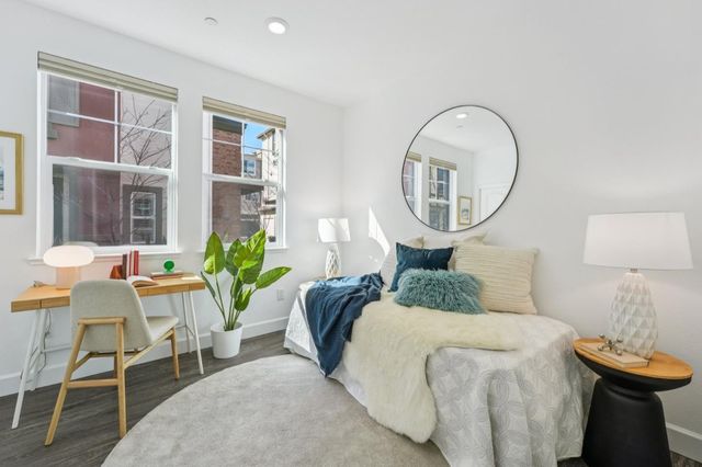 1015 Abruzzo Lane 1, San Jose, CA 95131