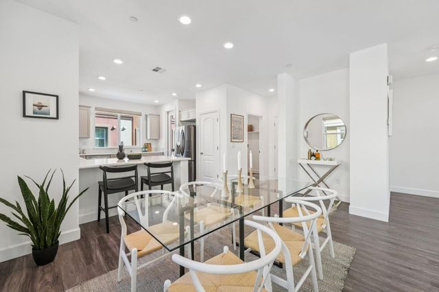 1015 Abruzzo Lane 1, San Jose, CA 95131