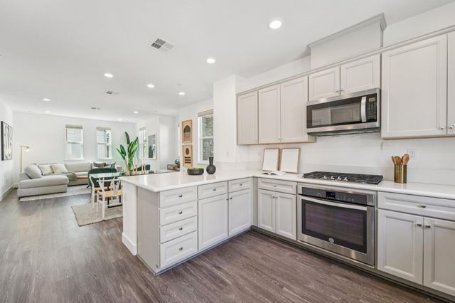 1015 Abruzzo Lane 1, San Jose, CA 95131