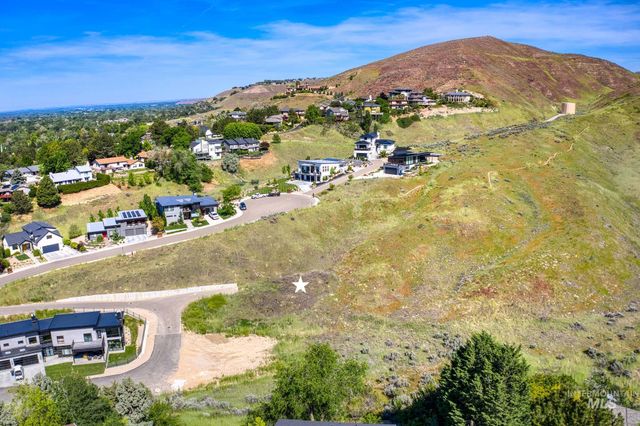 3022 N Lancaster Place, Boise, ID 83702