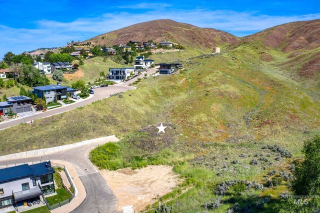 3022 N Lancaster Place, Boise, ID 83702