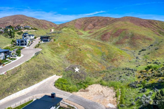 3022 N Lancaster Place, Boise, ID 83702