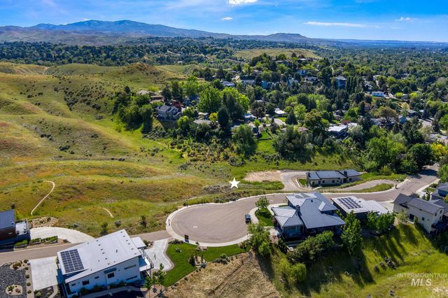 3022 N Lancaster Place, Boise, ID 83702