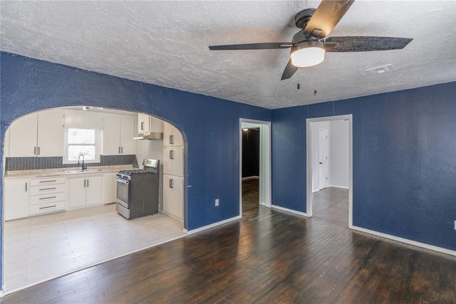 611 NW 95th Street, Oklahoma City, OK 73113