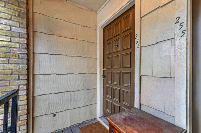 8210 Bent Tree RD 256, Austin, TX 78759