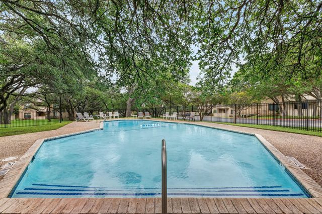 8210 Bent Tree RD 256, Austin, TX 78759