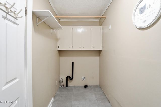 1301 Fishlock Avenue, Findlay, OH 45840