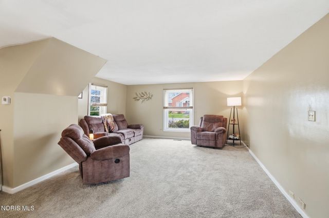 1301 Fishlock Avenue, Findlay, OH 45840