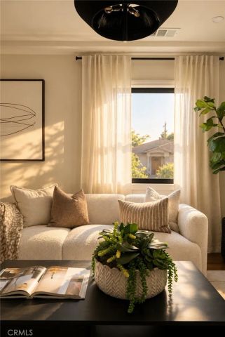3300 Thelma, Los Angeles, CA 90032