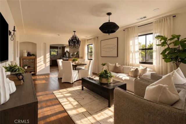 3300 Thelma, Los Angeles, CA 90032