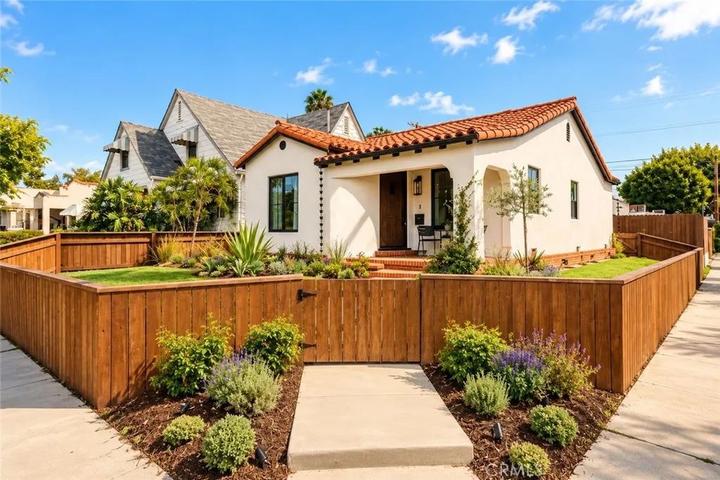 3300 Thelma, Los Angeles, CA 90032