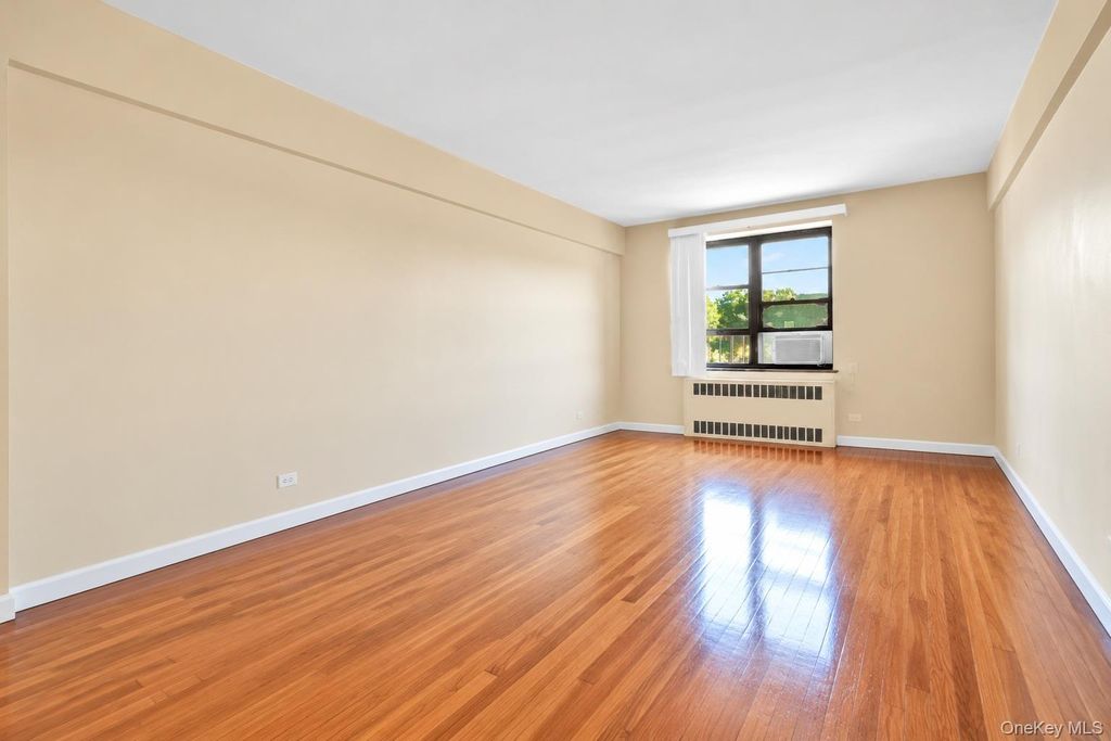 141-15 28th Avenue 6A, Flushing, NY 11354 — exterior