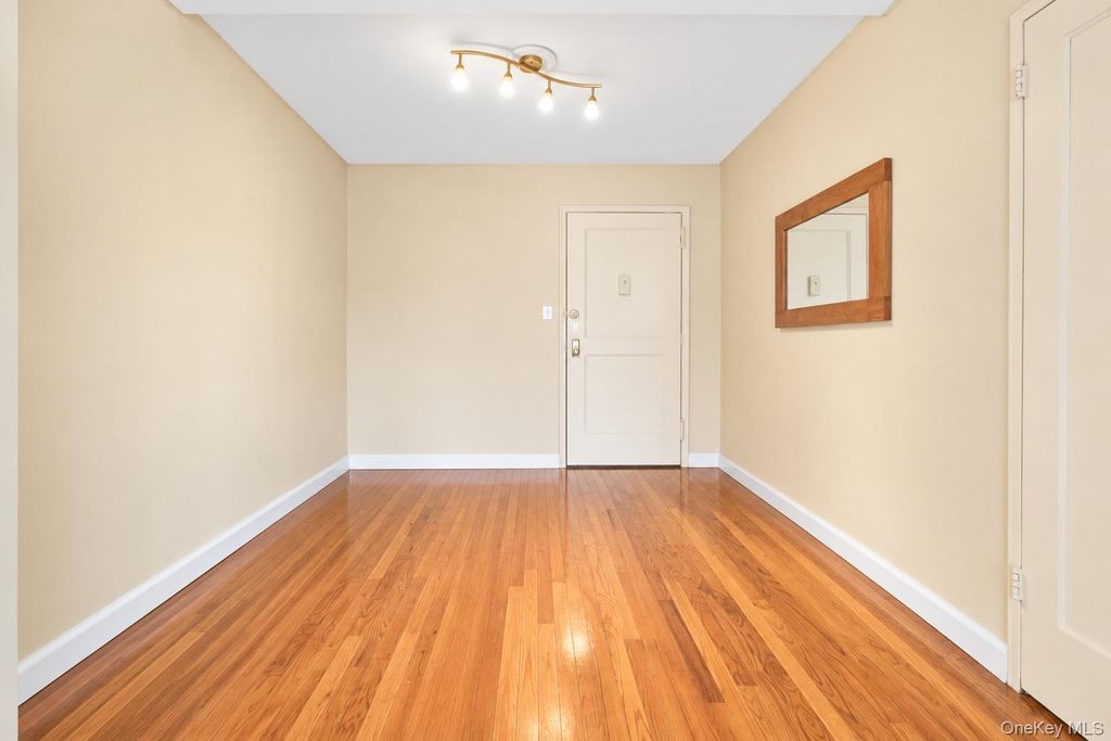 141-15 28th Avenue 6A, Flushing, NY 11354 — photo 4