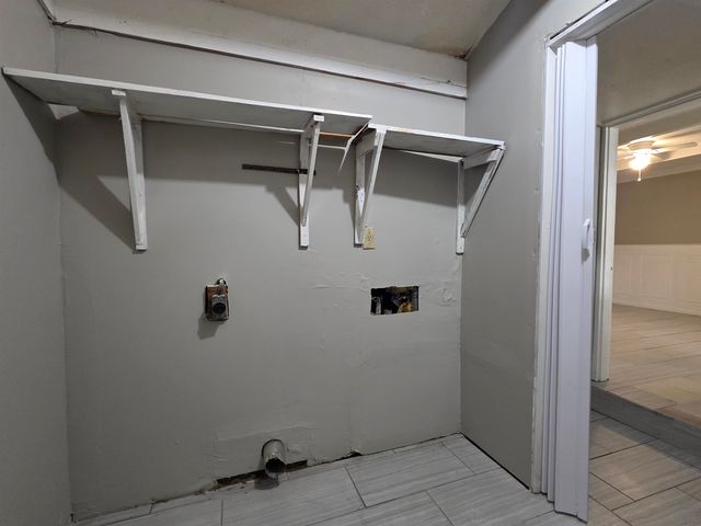 4625 WHITE FOX DR, Memphis, TN 38109