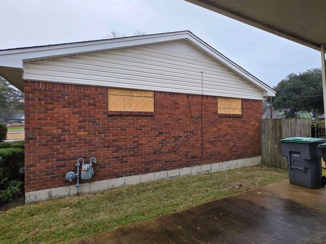 4625 WHITE FOX DR, Memphis, TN 38109