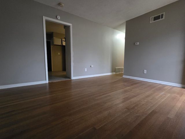 4625 WHITE FOX DR, Memphis, TN 38109