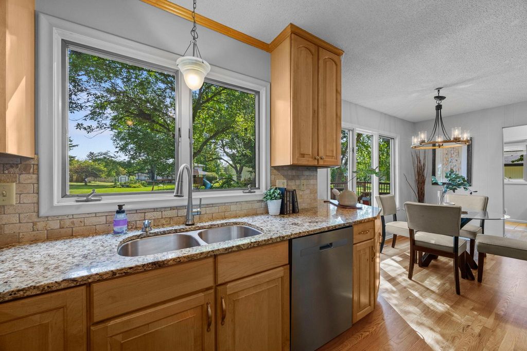9609 Utica Road, Bloomington, MN 55437 — photo 5