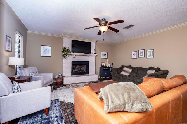 507 Huckleberry, Little Rock, AR 72211