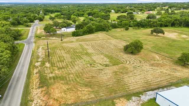 579 County Road 4599, Boyd, TX 76023