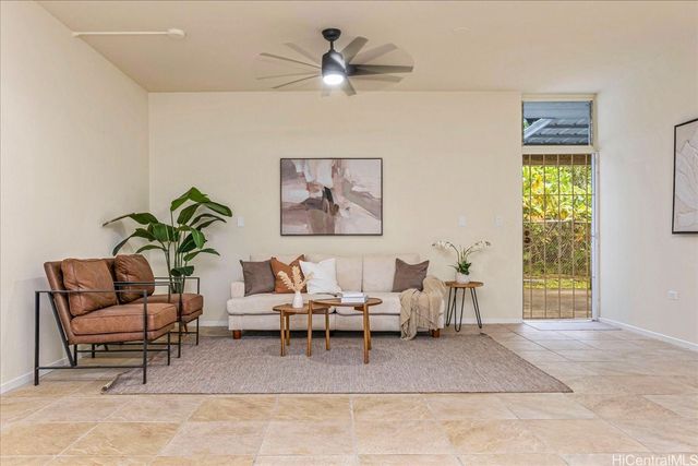 46-283 Kahuhipa Street C-B1, Kaneohe, HI 96744