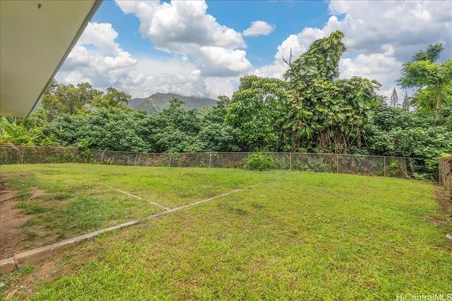 46-283 Kahuhipa Street C-B1, Kaneohe, HI 96744
