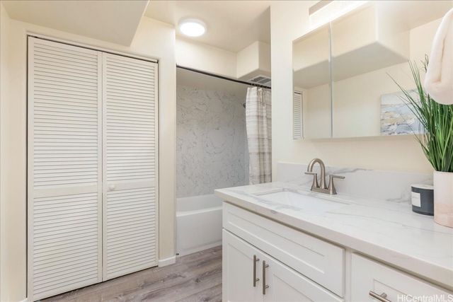 46-283 Kahuhipa Street C-B1, Kaneohe, HI 96744