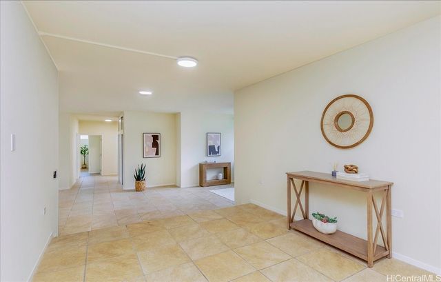 46-283 Kahuhipa Street C-B1, Kaneohe, HI 96744