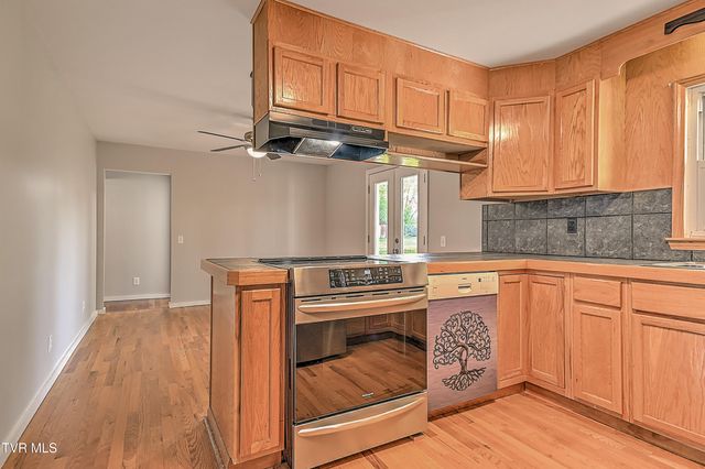 234 West Doe Avenue, Elizabethton, TN 37643