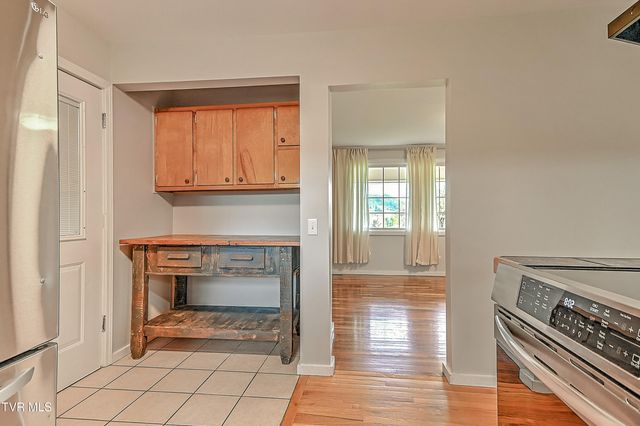 234 West Doe Avenue, Elizabethton, TN 37643