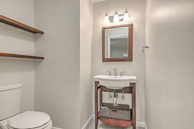 234 West Doe Avenue, Elizabethton, TN 37643