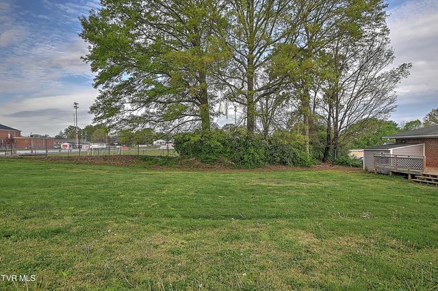 234 West Doe Avenue, Elizabethton, TN 37643