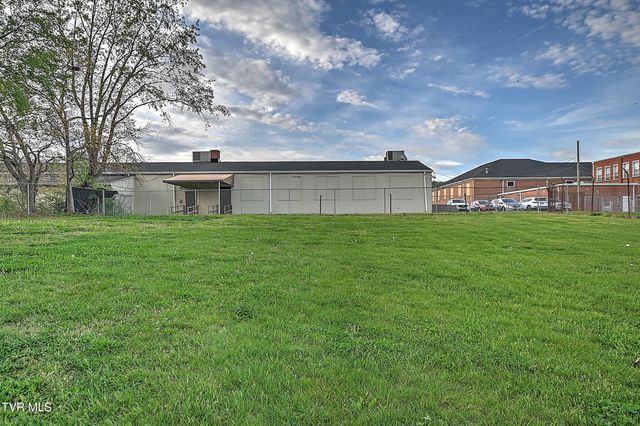 234 West Doe Avenue, Elizabethton, TN 37643