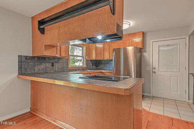 234 West Doe Avenue, Elizabethton, TN 37643