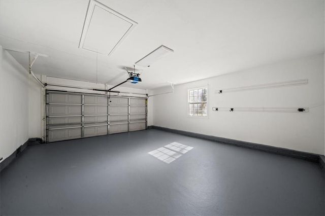 33 Old Farm Road, Marietta, GA 30068