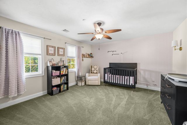10 Great Cedar Dr 10, Hanson, MA 02341