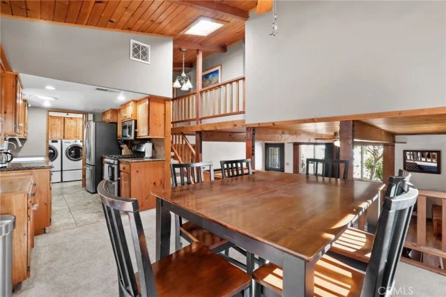 17657 Hayes Avenue, Lake Elsinore, CA 92530